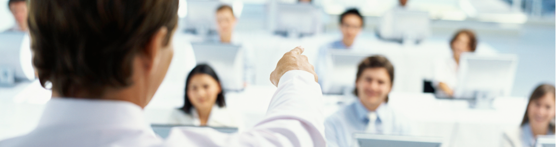 Doctors in training class as Banner image for Healthcare Management System Implementation training course