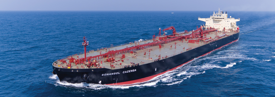 Sonangol Maiome at her launch from the Daewoo Shipbuilding and 